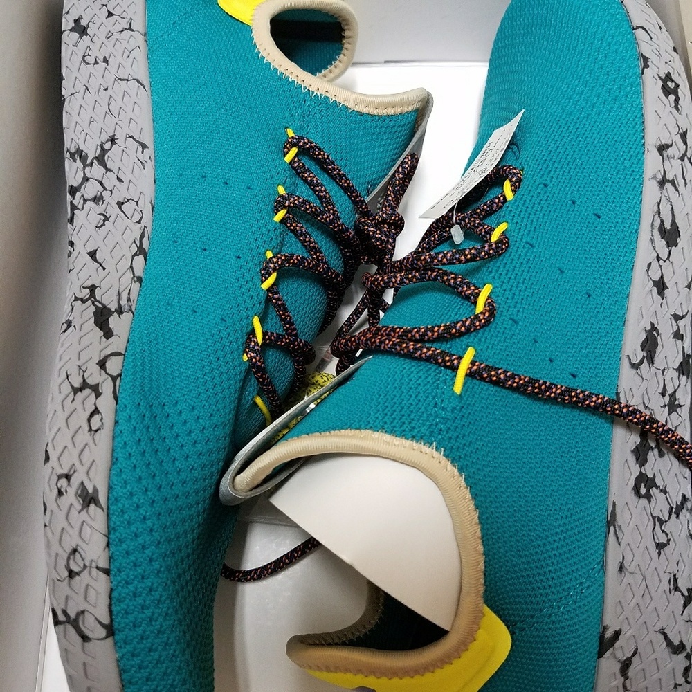 PHARRELL Williams HU Tennis Shoes CQ1872 - Picture 2 of 7